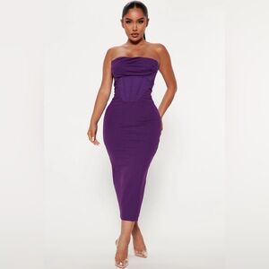 NWT // Strapless Midi Dress // Size: M // Color: Purple